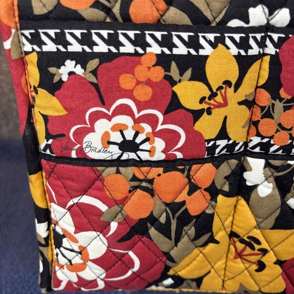 Vera Bradley Lunch Tote/Lunch Bunch~Quilted Bittersweet Pattern. - Picture 2 of 9